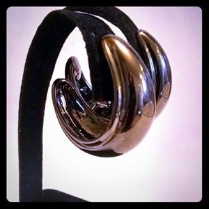 NOS Louis Dell Olio {QVC} Gun Metal 'J' Hoops